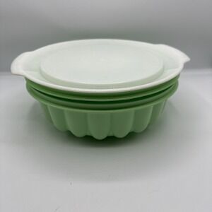 Tupperware Green Fluted‎ 9" Jello Mold Ice Ring 1201-2 1202-6, 1202-5 and 1203-2